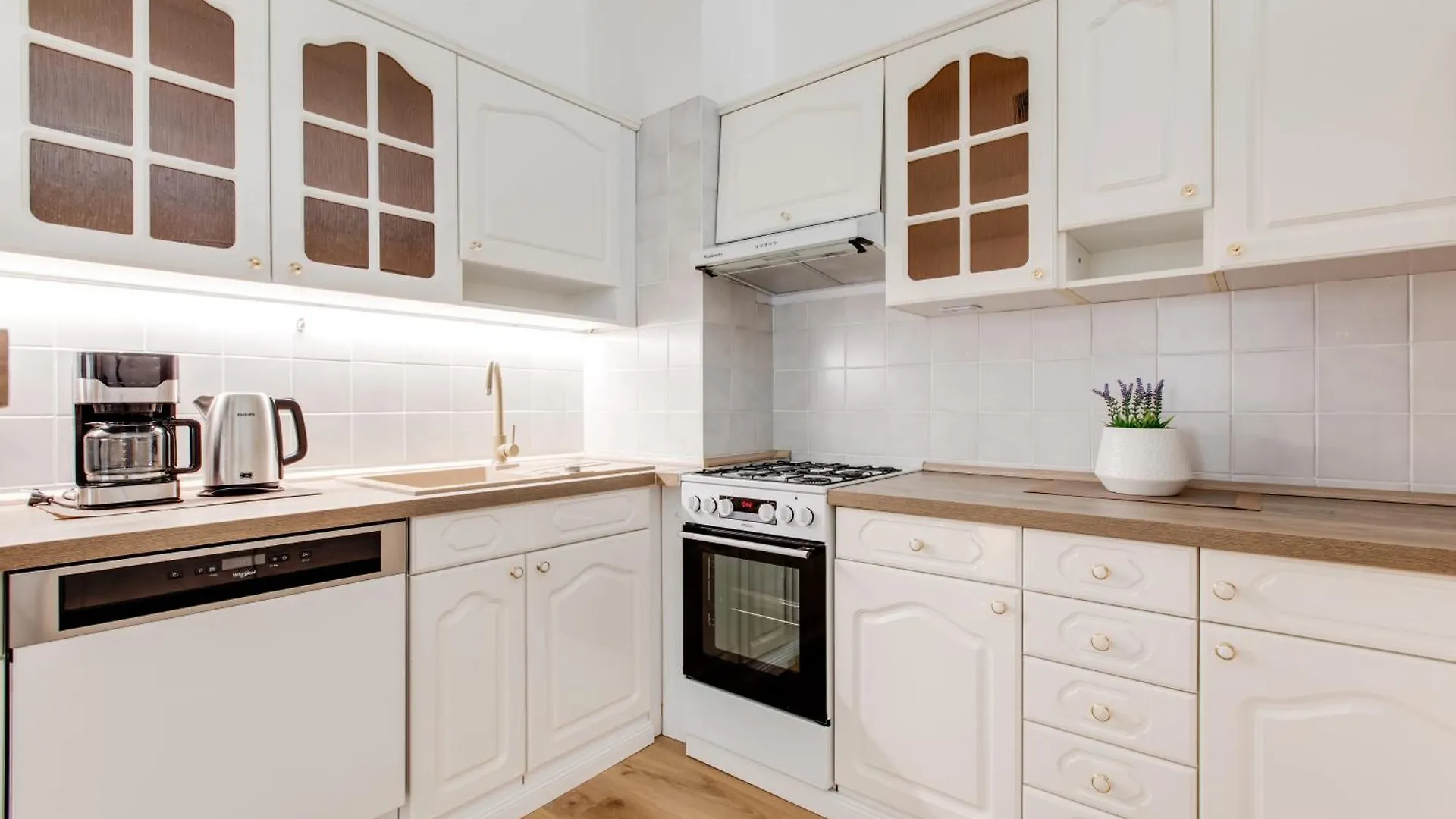Wenceslas Square Royal Two Bedroom Apartment 프라하 0*,